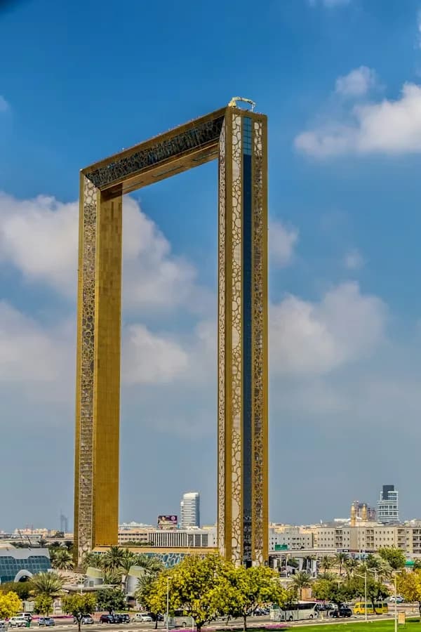 UAE 4